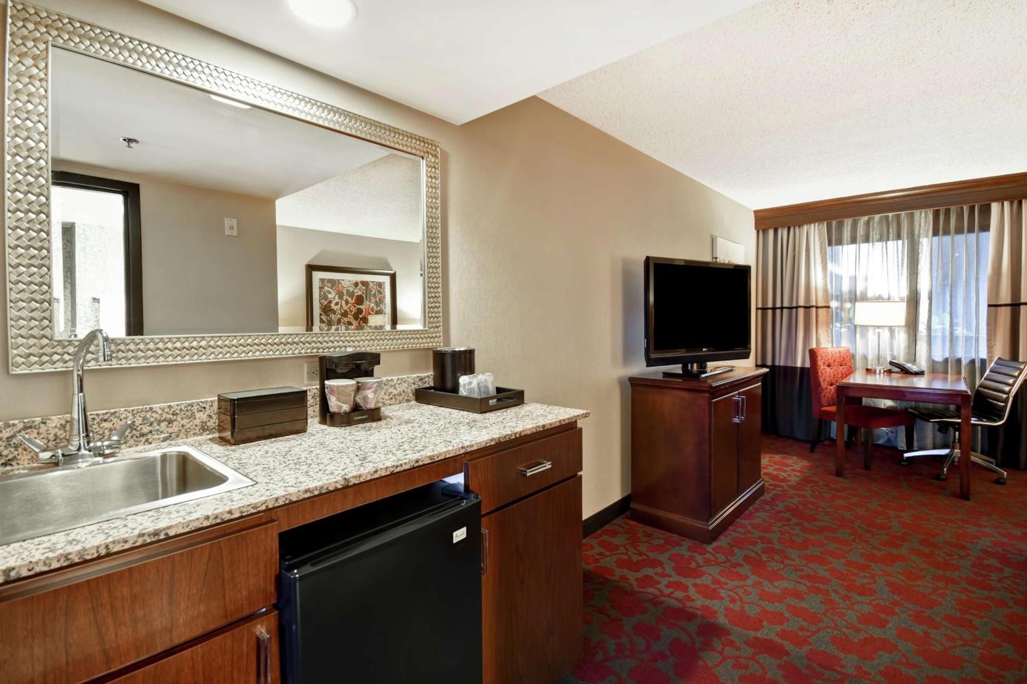 Embassy Suites By Hilton Dulles Airport Herndon Εξωτερικό φωτογραφία